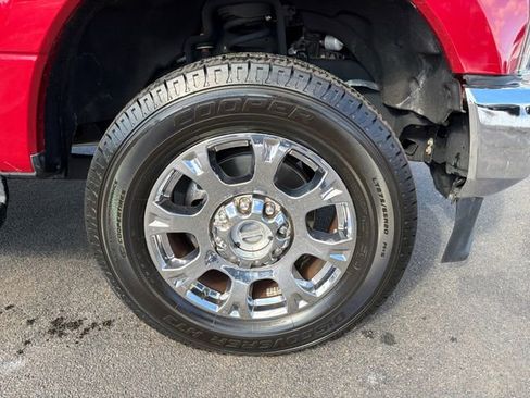 Certified 2020 Ford F350 Lariat w/ Chrome Package image 12