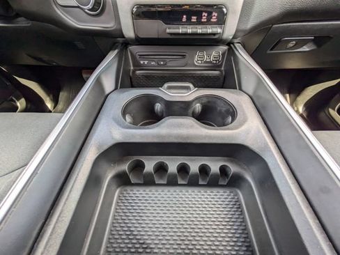 Used 2019 RAM 1500 Big Horn RWD image 19