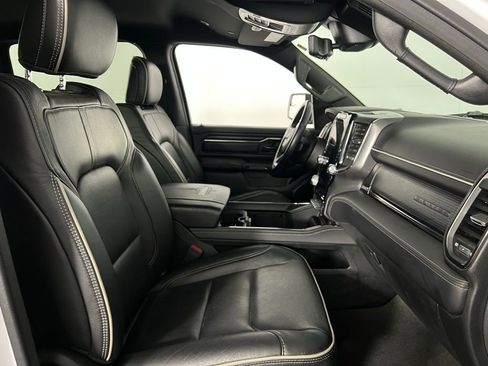 Used 2024 RAM 1500 Limited image 33