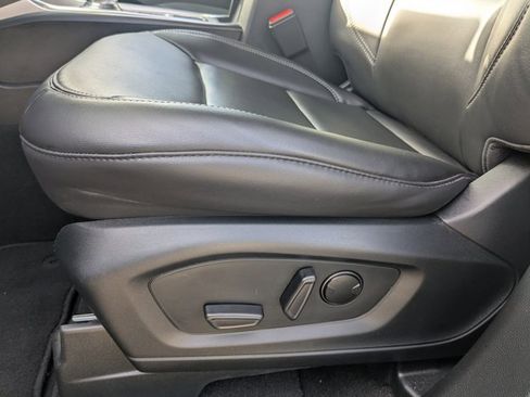 Certified 2024 Ford Explorer XLT w/ Equipment Group 202A image 22