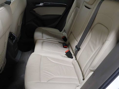 Used 2014 Audi Q5 2.0T Premium Plus AWD/4WD image 32