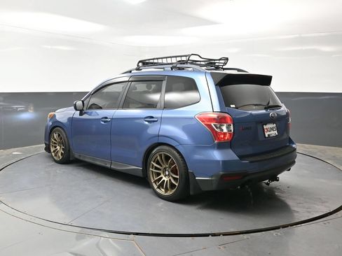 Used 2015 Subaru Forester 2.0XT Premium AWD/4WD image 10