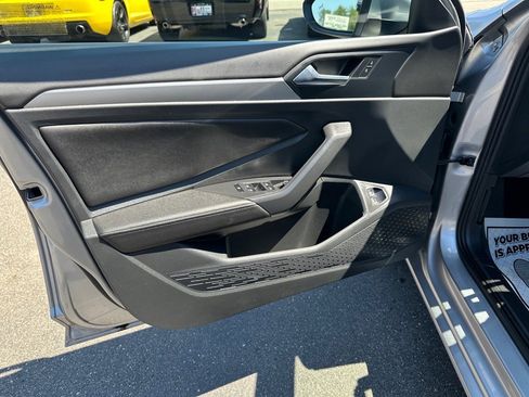 Used 2024 Volkswagen Jetta S image 13