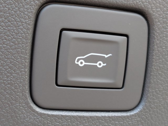 New 2026 Buick Envista Sport Touring w/ Convenience I Package FWD image 23