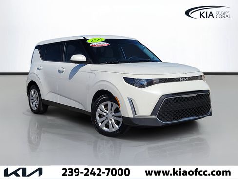 Used 2024 Kia Soul LX FWD image 1