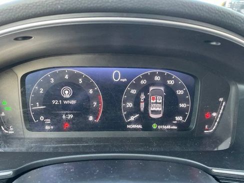 Used 2024 Honda Civic Touring image 15