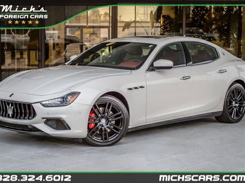 Used 2018 Maserati Ghibli image 1