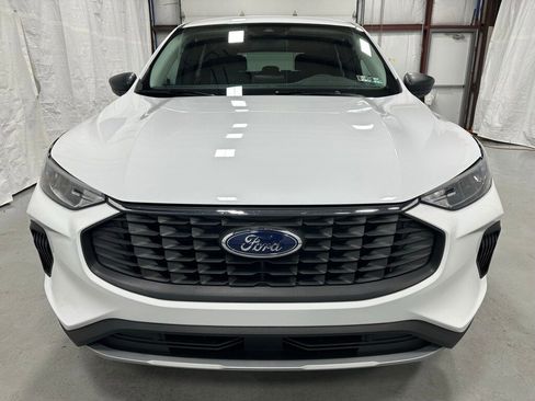 Used 2025 Ford Escape Active image 2