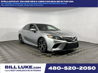 Used 2018 Toyota Camry SE image 1