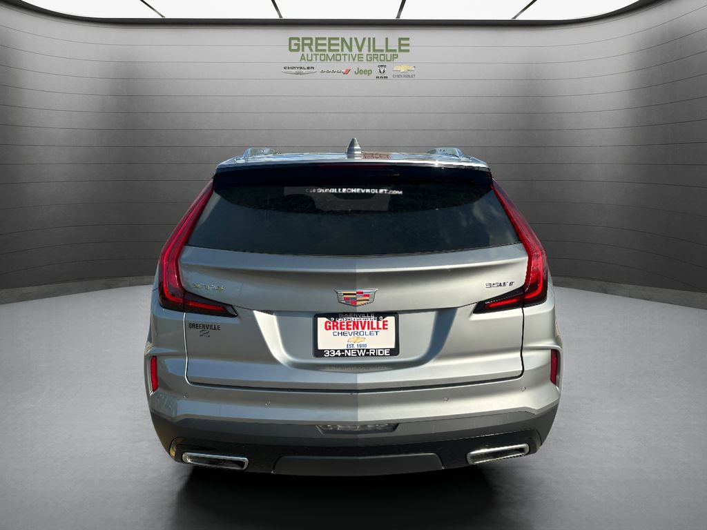 Used 2024 Cadillac XT4 Premium Luxury FWD image 6