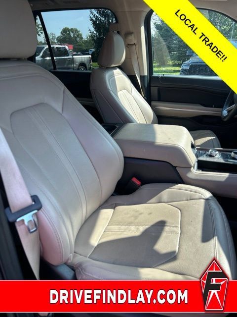 Used 2023 Ford Expedition Max Limited AWD/4WD image 6