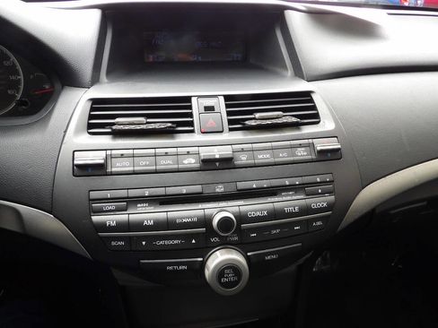 Used 2009 Honda Accord EX-L image 8