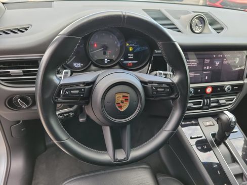 Certified 2023 Porsche Macan S AWD/4WD image 28