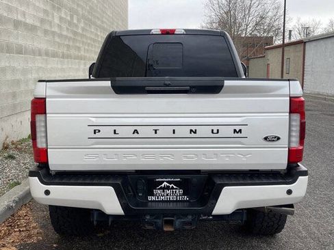 Used 2019 Ford F350 Platinum w/ Platinum Ultimate Package image 2