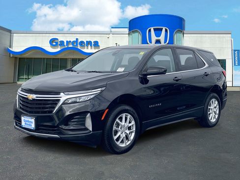 Used 2023 Chevrolet Equinox LT FWD image 3