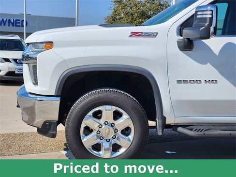 Certified 2022 Chevrolet Silverado 2500 LTZ image 6