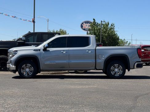 Used 2026 GMC Sierra 1500 SLT AWD/4WD image 39