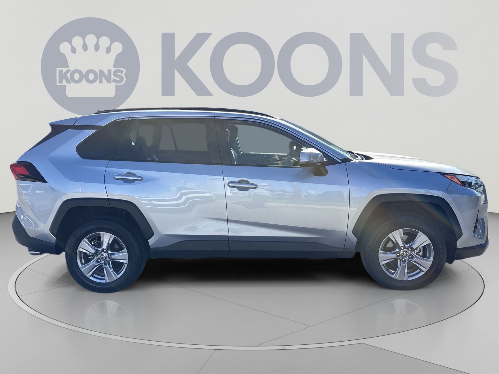 Used 2025 Toyota RAV4 XLE w/ Convenience Package AWD/4WD image 8