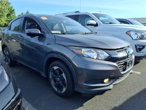 Used 2018 Honda HR-V EX-L image 3