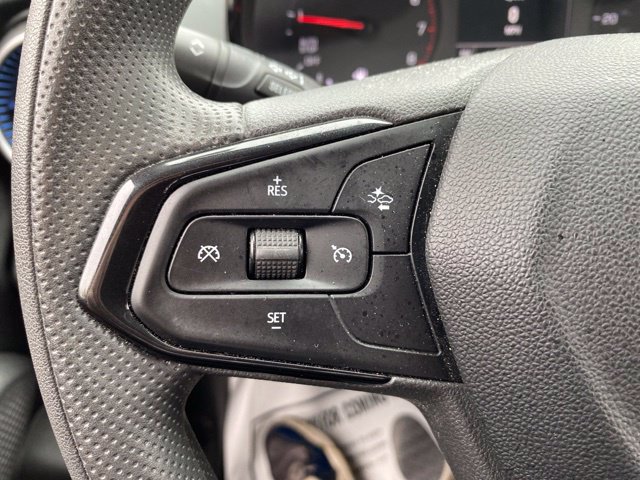 Used 2024 Chevrolet Trax LS w/ LS Convenience Package FWD image 6
