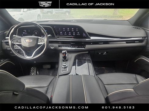 Used 2024 Cadillac Escalade Sport image 8