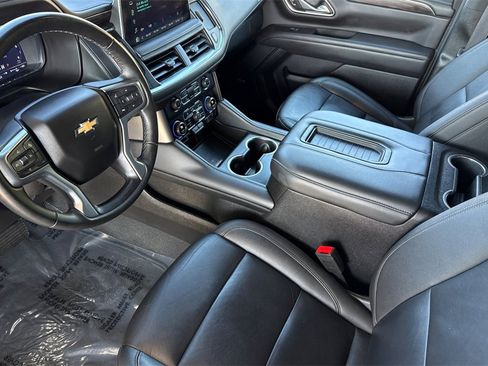 Used 2024 Chevrolet Tahoe LT image 4