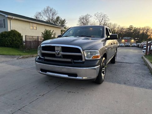 Used 2011 RAM 1500 ST w/ SXT Appearance Group image 2