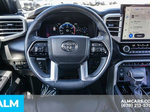 Used 2025 Toyota Sequoia Platinum AWD/4WD image 30