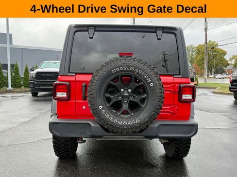 Used 2020 Jeep Wrangler Unlimited Willys image 9