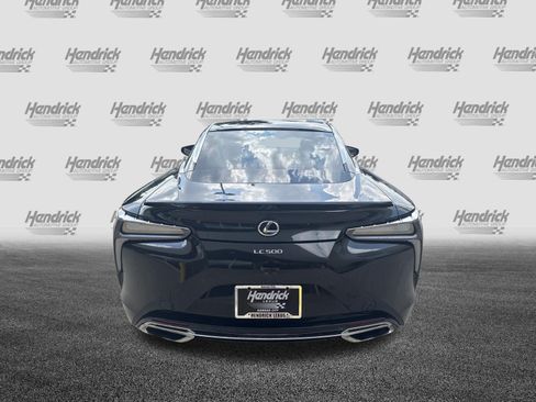 Used 2022 Lexus LC 500 Coupe w/ Sport Package RWD image 9