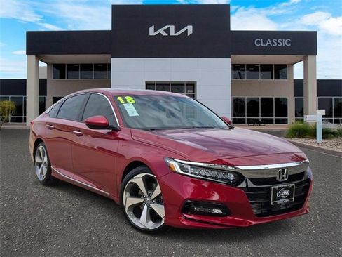 Used 2018 Honda Accord Touring image 1