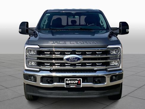 Used 2024 Ford F250 Lariat image 5