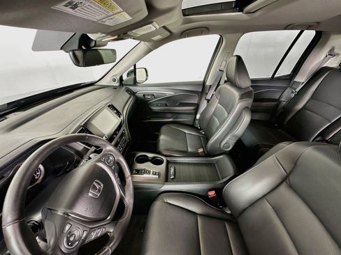 Certified 2023 Honda Ridgeline RTL image 5