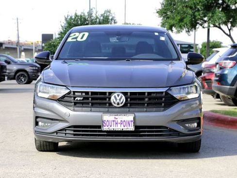 Used 2020 Volkswagen Jetta R-Line w/ R-Line Cold Weather Package FWD image 8