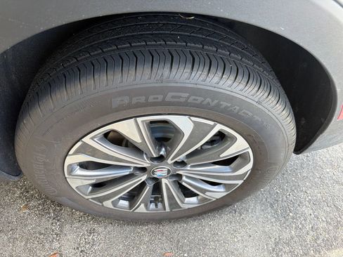 Used 2025 Buick Envision Preferred AWD/4WD image 8