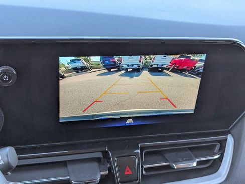 Used 2024 Chevrolet TrailBlazer LT w/ Driver Confidence Package image 28