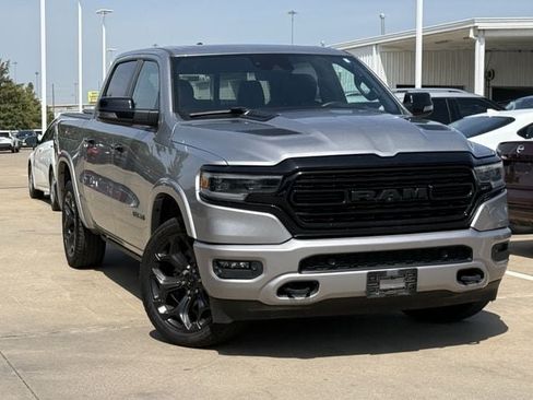 Used 2024 RAM 1500 Limited AWD/4WD image 2