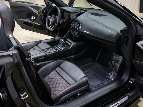 Used 2022 Audi R8 V10 performance image 53