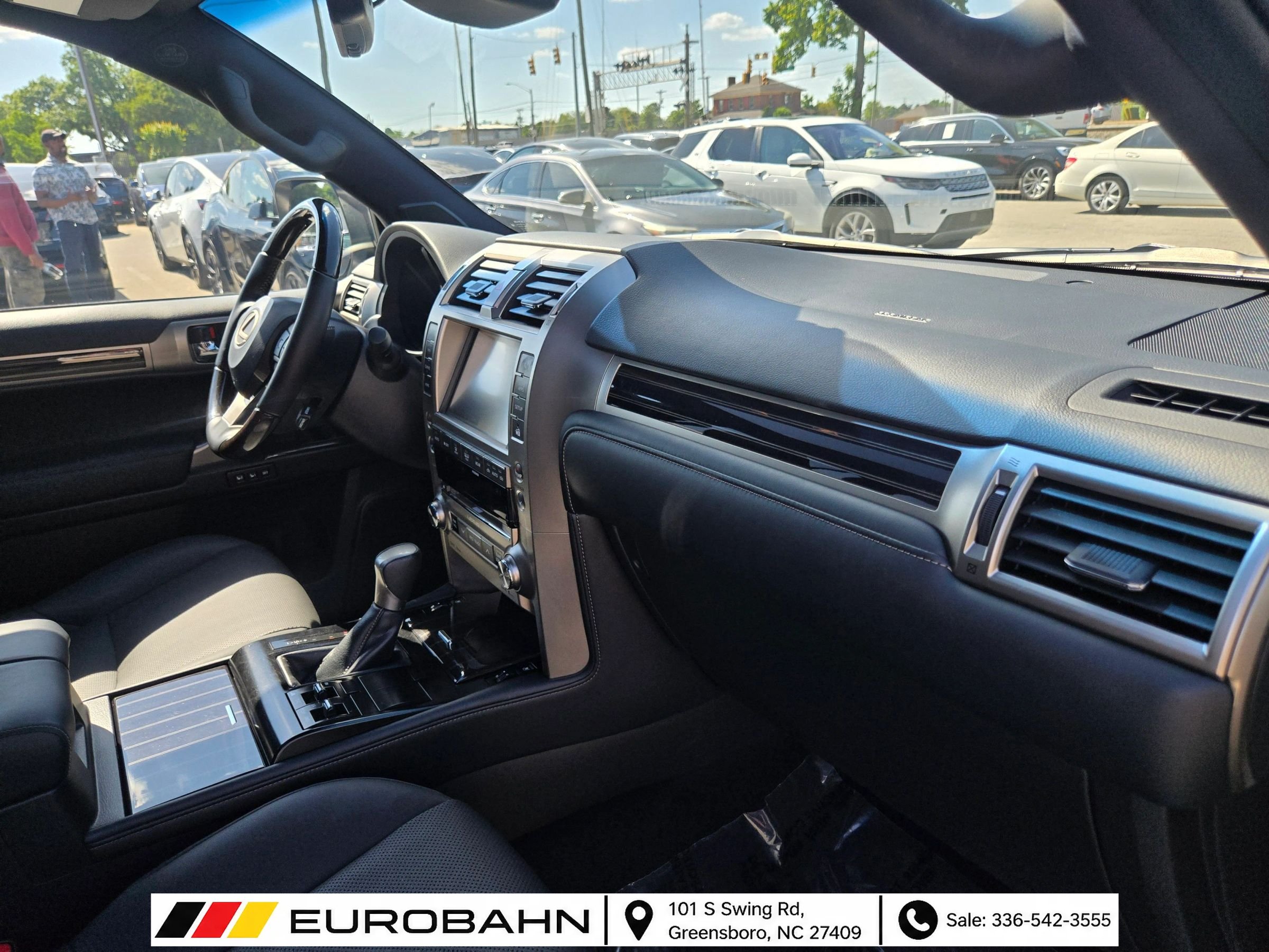 Used 2021 Lexus GX 460 Premium w/ Premium Package AWD/4WD image 20