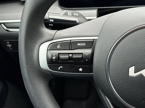 New 2026 Kia K5 LXS image 27