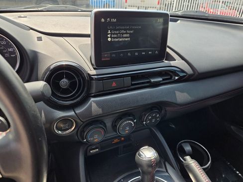 Used 2017 MAZDA MX-5 Miata RF Club RWD image 24