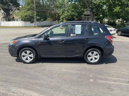 Used 2016 Subaru Forester 2.5i w/ Alloy Wheel Package AWD/4WD image 2