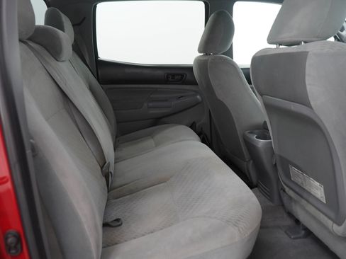 Used 2011 Toyota Tacoma 4x4 Double Cab w/ SR5 Pkg #2 image 15