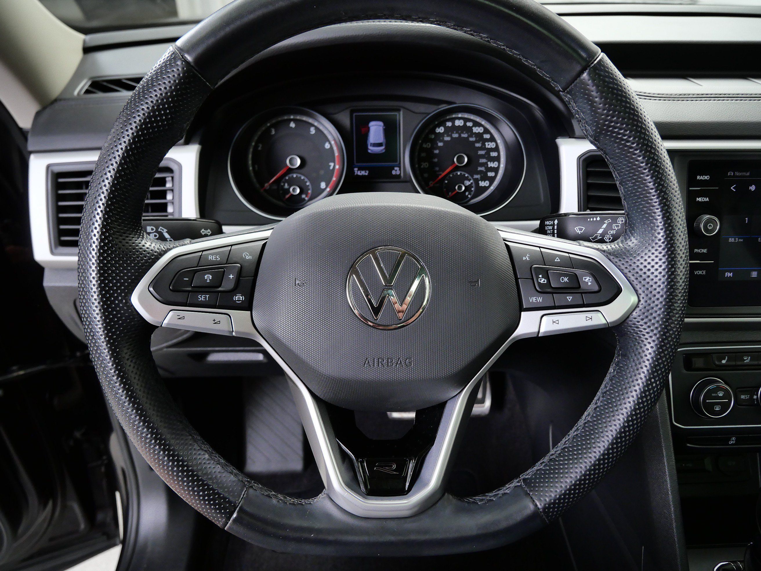 Used 2021 Volkswagen Atlas SE AWD/4WD image 22