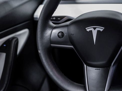 Used 2019 Tesla Model 3 Long Range AWD/4WD image 17
