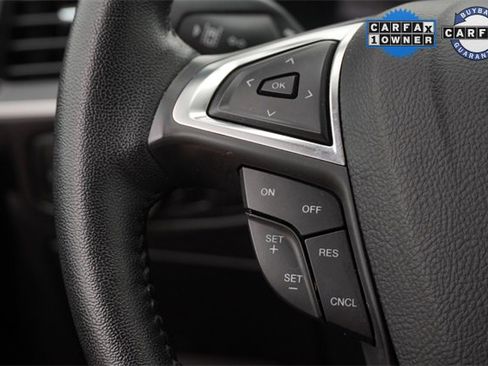 Used 2024 Ford Edge SEL image 28