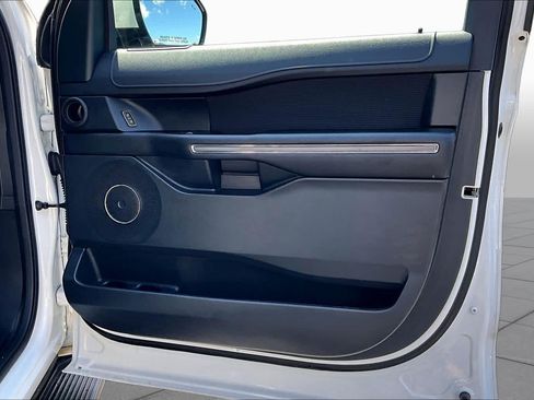 Used 2020 Ford Expedition XLT w/ Cargo Package RWD image 23