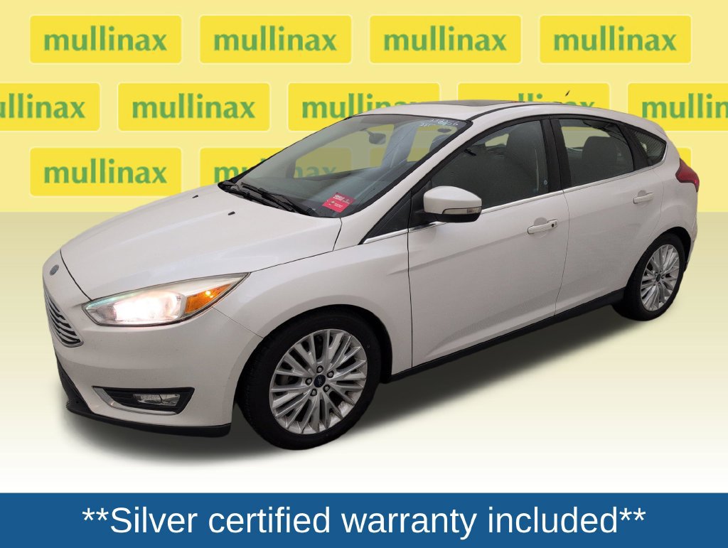 Used 2017 Ford Focus Titanium FWD image 13