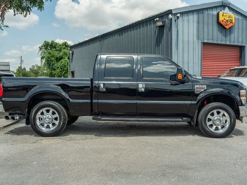 Used 2009 Ford F250 Lariat AWD/4WD image 7
