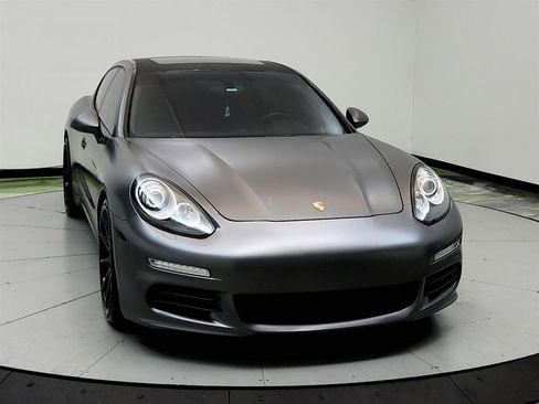 Used 2014 Porsche Panamera 4 AWD/4WD image 2